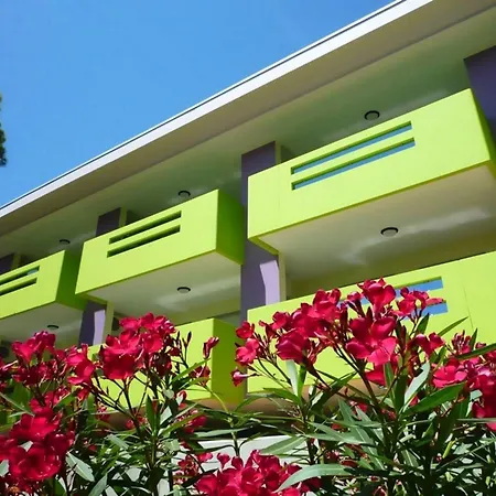 Family By Shops And Sea * Bibione