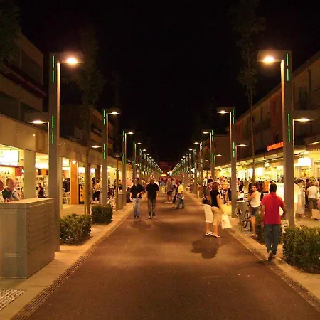 Family By Shops And Sea Appartamento Bibione